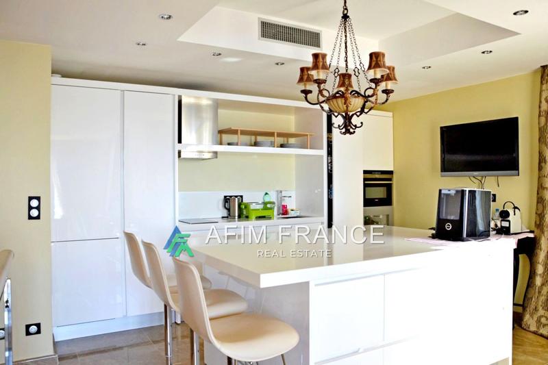 Villa - 155 m² - 6 pièces