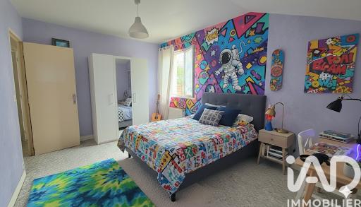 Maison - 150 m² - 8 pièces