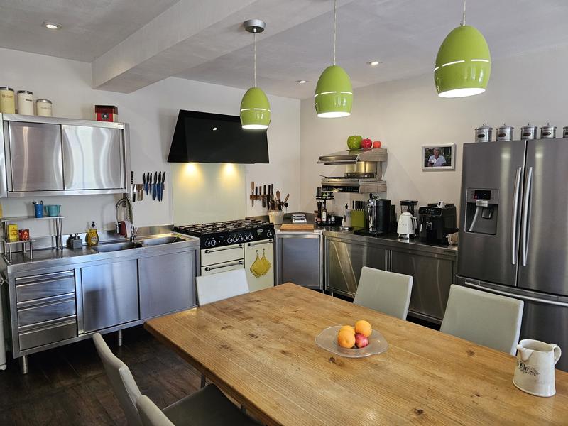 Maison - 189 m² - 7 pièces