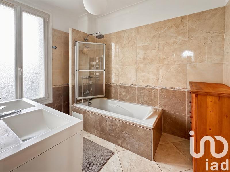 Maison - 113 m² - 5 pièces