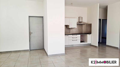 Maison - 97 m² - 4 pièces