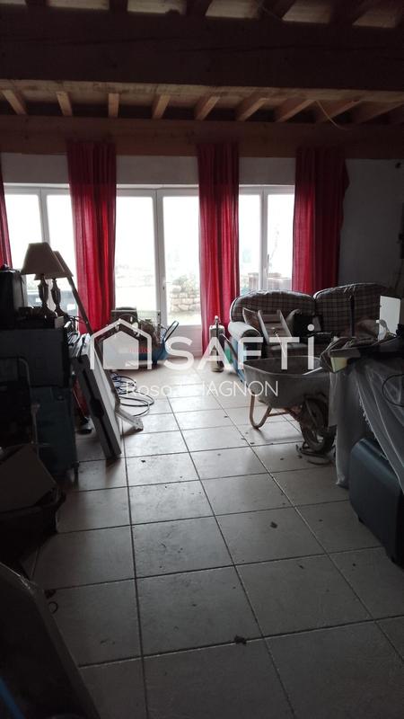 Maison - 313 m² - 2 pièces