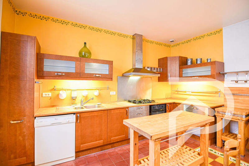 Maison - 150 m² - 5 pièces