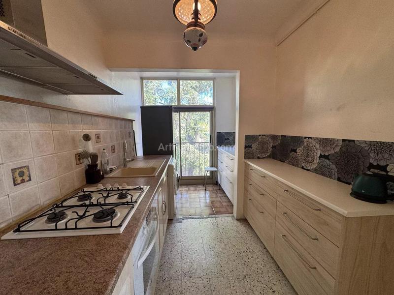 Appartement - 77 m² - 4 pièces