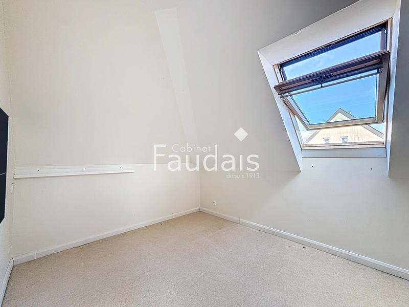 Maison - 189 m² - 6 pièces