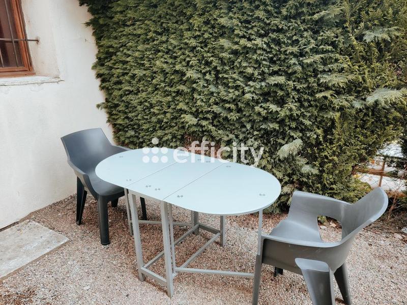 Immeuble - 226 m² - 9 pièces