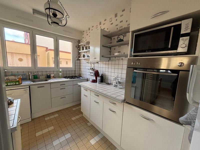 Appartement - 81 m² - 3 pièces