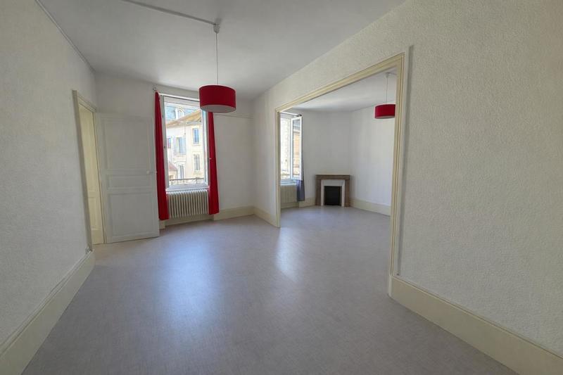 Appartement - 107 m² - 5 pièces