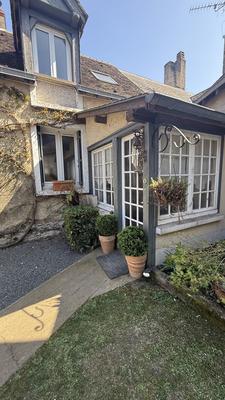 Maison ancienne - 163 m² - 7 pièces