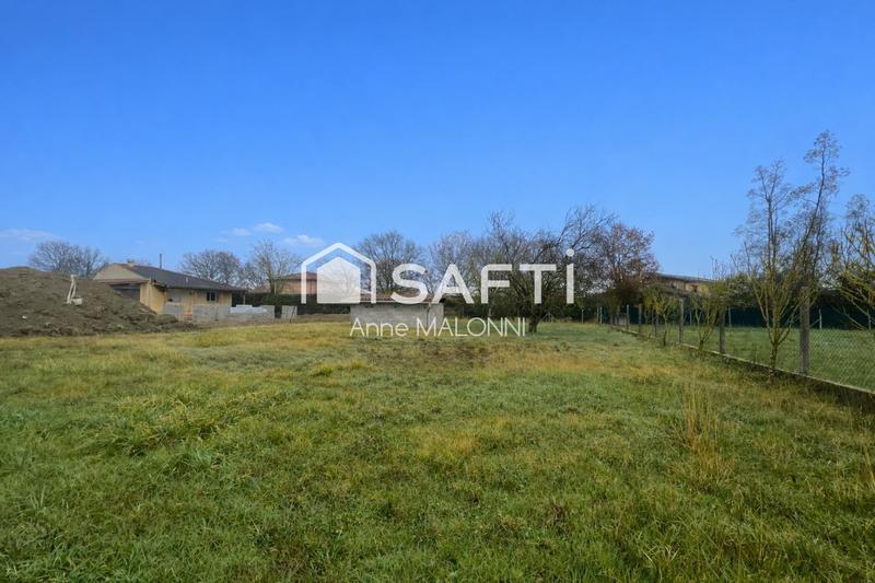 Terrain - 893 m²