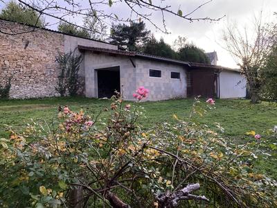 Maison - 122 m² - 7 pièces