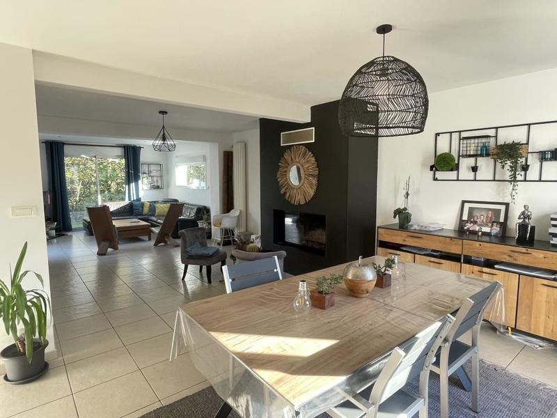 Maison - 120 m² - 7 pièces