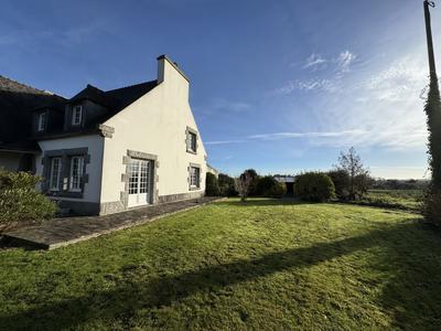 Maison ancienne - 174 m² - 6 pièces