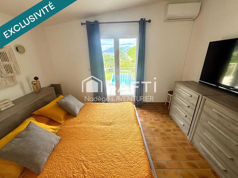 Villa - 357 m² - 8 pièces