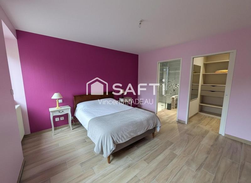 Maison - 242 m² - 7 pièces