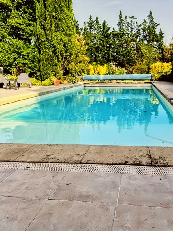 Maison - 213 m² - 7 pièces