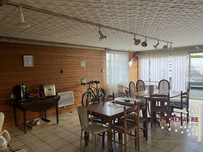 Maison - 151 m² - 7 pièces