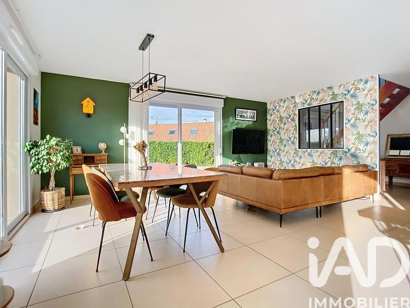 Maison - 135 m² - 6 pièces