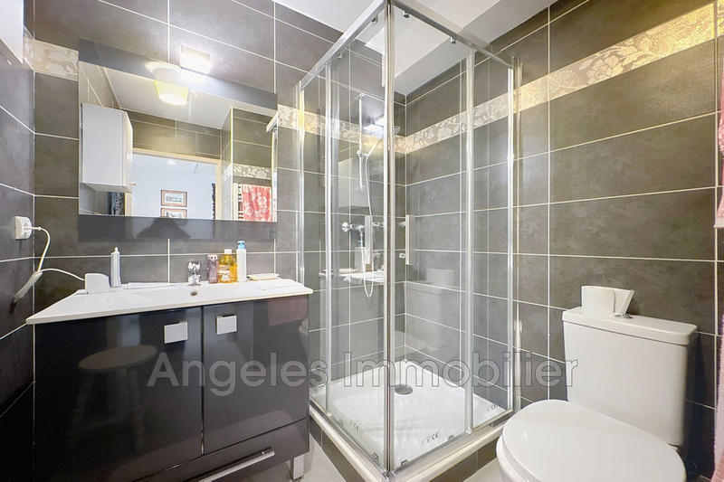 Appartement - 77 m² - 3 pièces