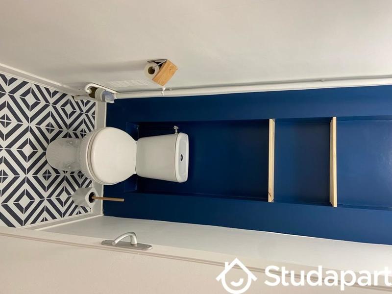 Chambre - 11 m² - 1 pièce