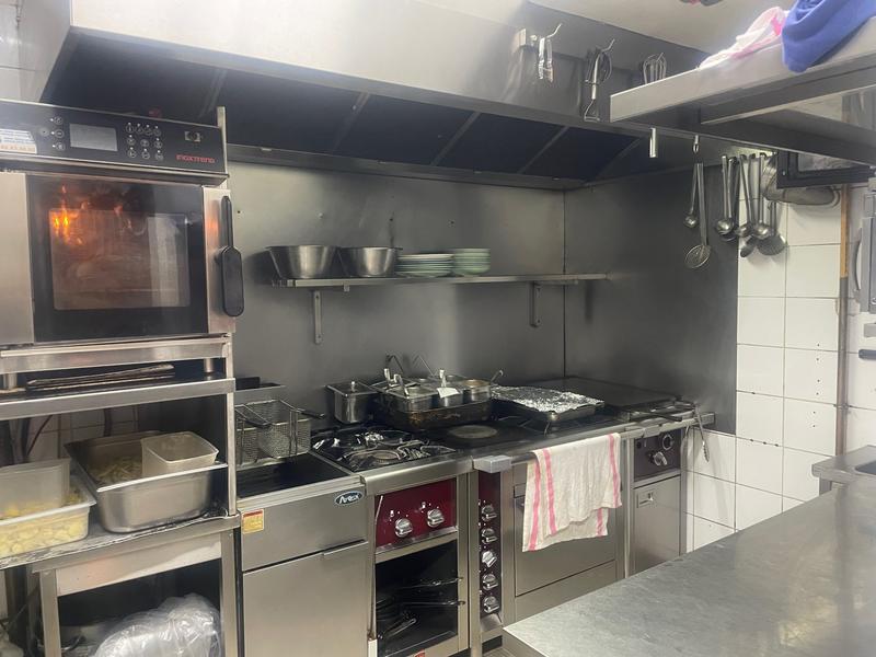 Fonds de commerce - Hôtellerie / Restauration - 120 m²