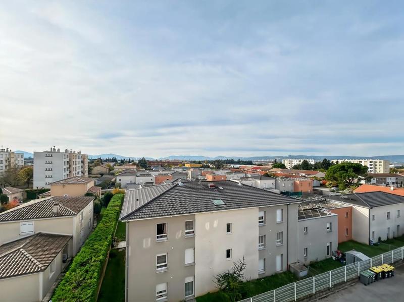 Appartement - 88 m² - 5 pièces