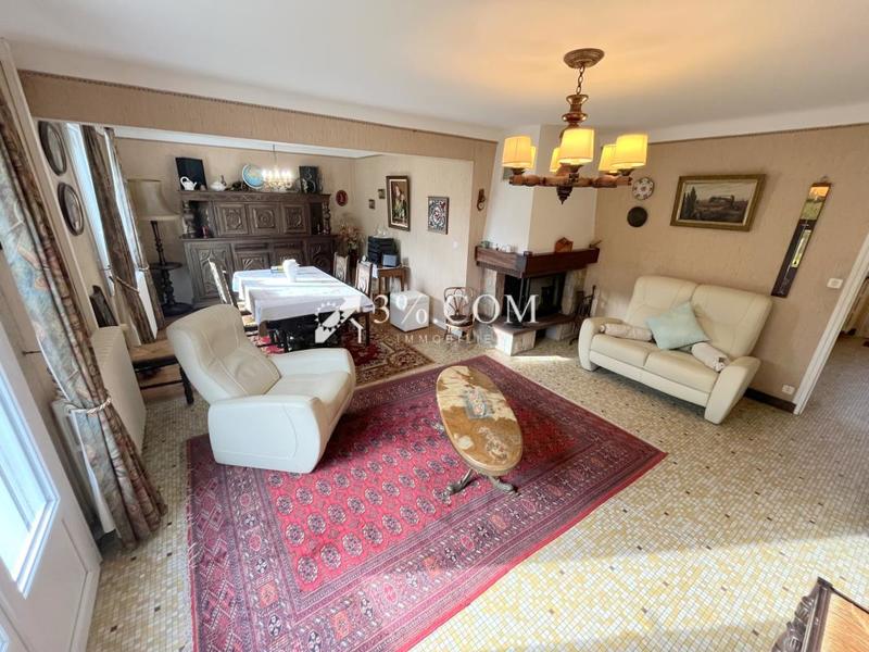 Maison - 97 m² - 5 pièces