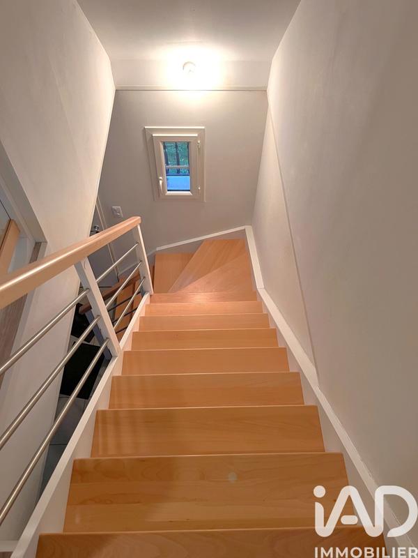 Maison - 94 m² - 5 pièces