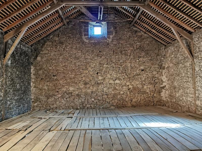 Maison - 590 m² - 16 pièces