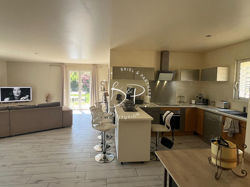 Maison - 82 m² - 4 pièces