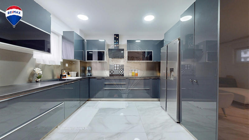 Maison - 170 m² - 6 pièces