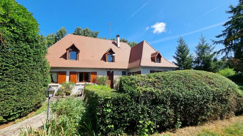 Maison - 183 m² - 5 pièces