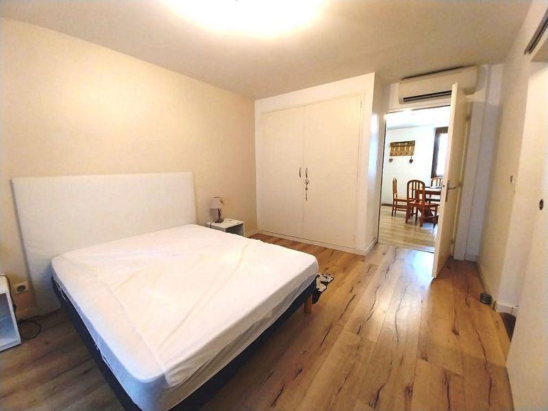 Maison traditionnelle - 200 m² - 9 pièces