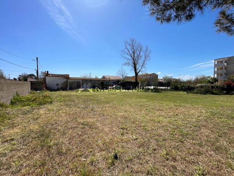 Terrain constructible - 344 m²