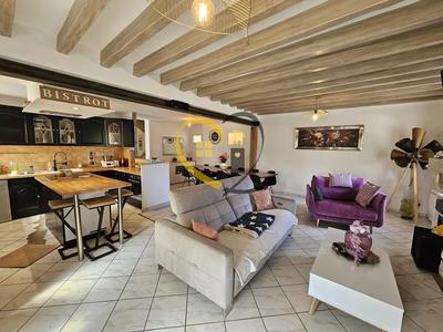 Maison - 185 m² - 6 pièces