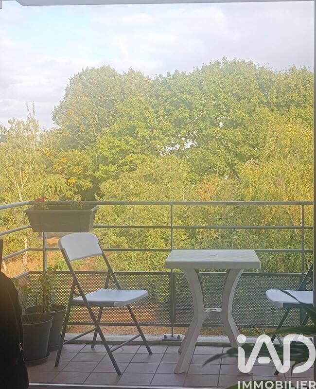 Appartement - 80 m² - 5 pièces