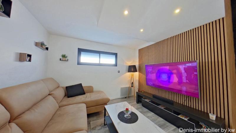 Villa - 151 m² - 6 pièces