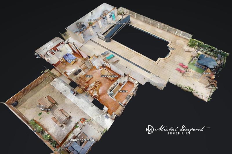 Maison - 410 m² - 20 pièces