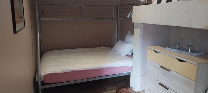 Propriété - 263 m² - 9 pièces