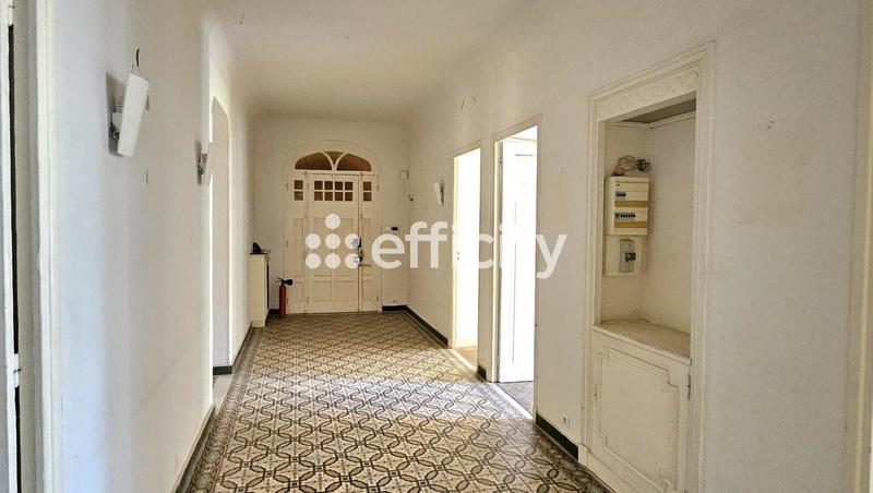 Appartement - 150 m² - 5 pièces