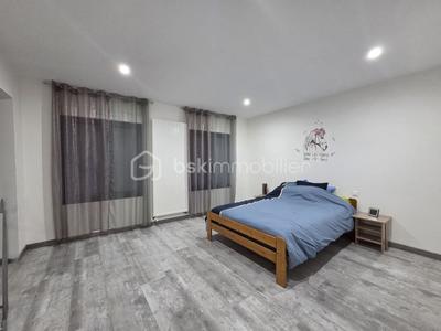 Maison - 146 m² - 4 pièces