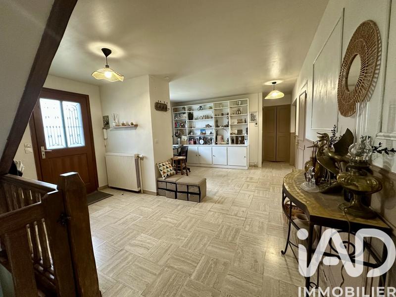 Maison - 341 m² - 11 pièces