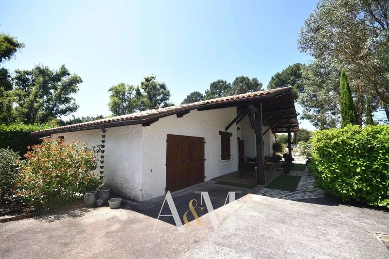 Villa - 185 m² - 7 pièces
