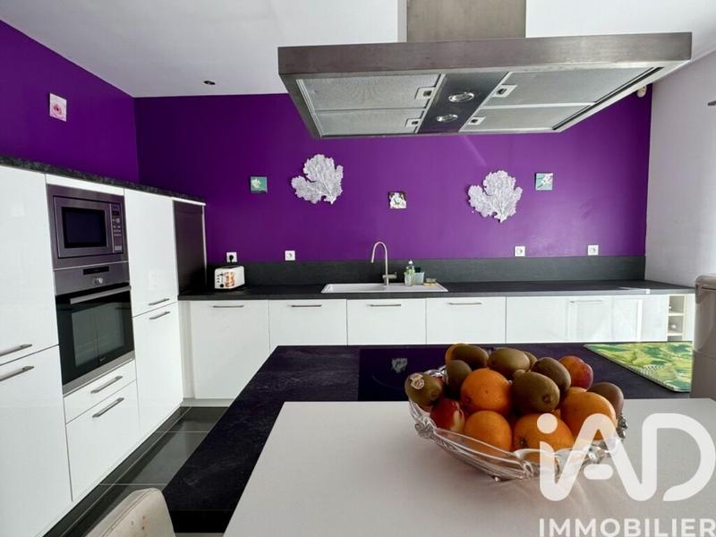 Maison - 155 m² - 6 pièces