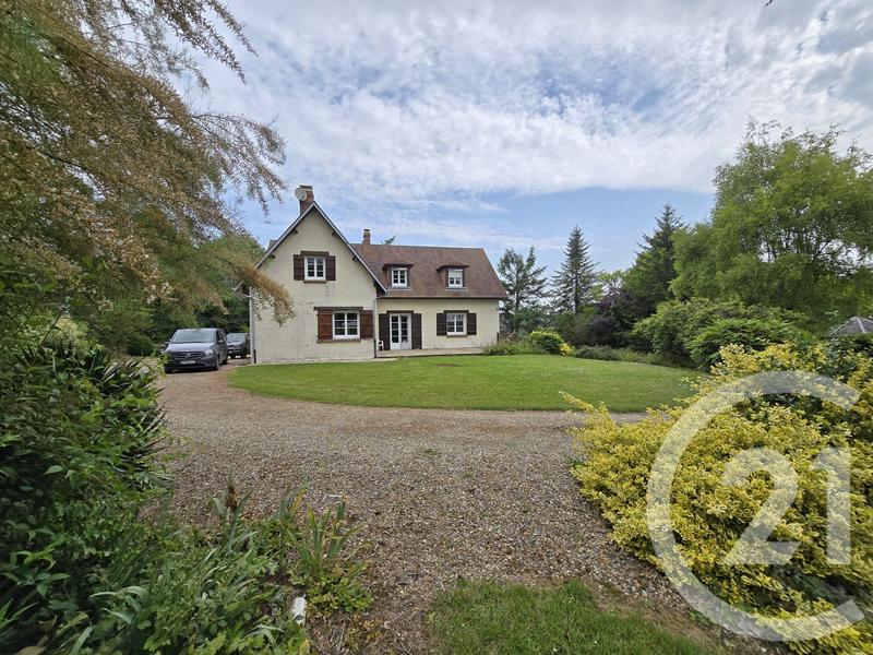 Maison - 197 m² - 9 pièces