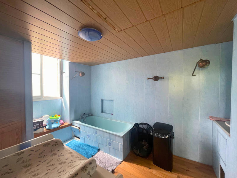 Maison - 143 m² - 4 pièces