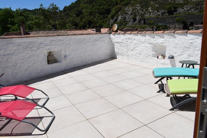 Maison de village - 250 m² - 10 pièces