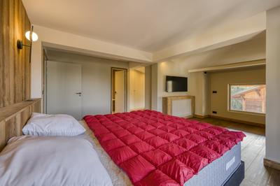 Maison - 203 m² - 6 pièces