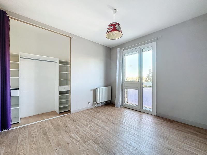 Appartement - 98 m² - 4 pièces