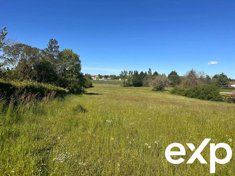 Terrain agricole - 3 100 m²